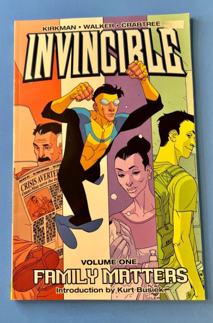 Invincible TP #1 – Family Matters (new Printing) (Image, 2006)