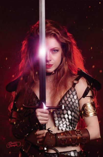 Unbreakable Red Sonja #1 – Incentive Augusta Monroe Cosplay Photo Virgin Variant (Dynamite Entertainment, 2022)