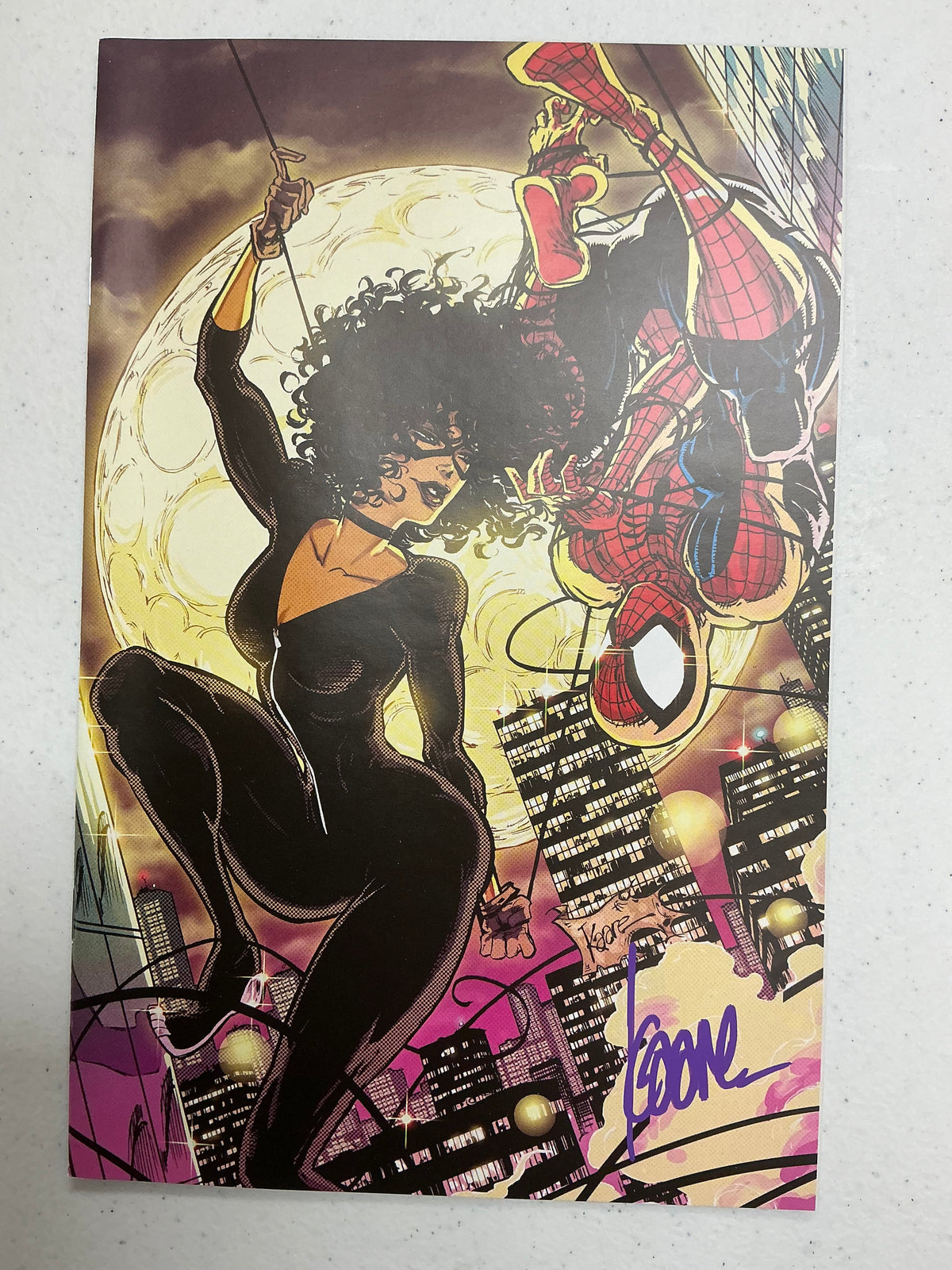 [Signed by Kaare Andrews] ULTIMATE SPIDER-MAN #11 UNKNOWN COMICS KAARE ANDREWS EXCLUSIVE VIRGIN VAR