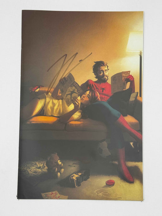 Ultimate Spider-Man #10 Virgin Unknown Comics Mercado Exclusive Variant — Signed by Jonathan Hickman