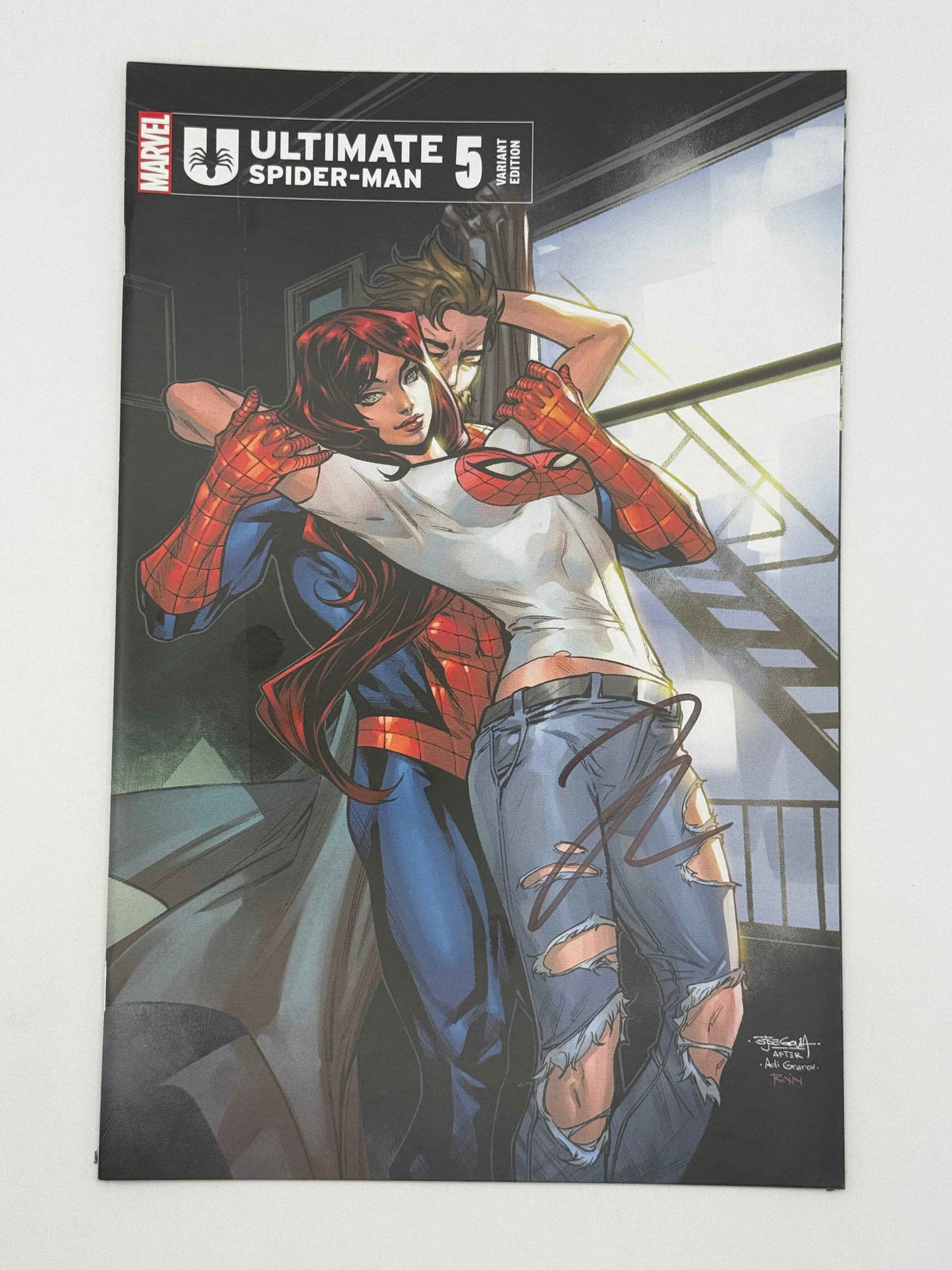 Ultimate Spider-Man #5 Unknown Comics Segovia Exclusive Variant — Signed by Jonathan Hickman
