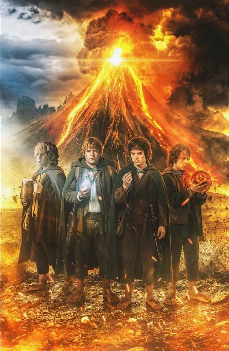 (Unsigned) Fan Expo Chicago Lord of the Rings Exclusive FOIL
